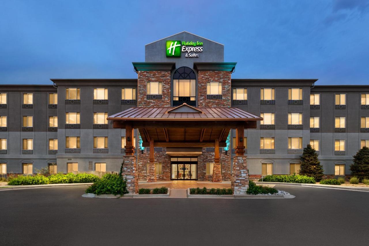 Holiday Inn Express & Suites Denver Airport By Ihg Eksteriør billede